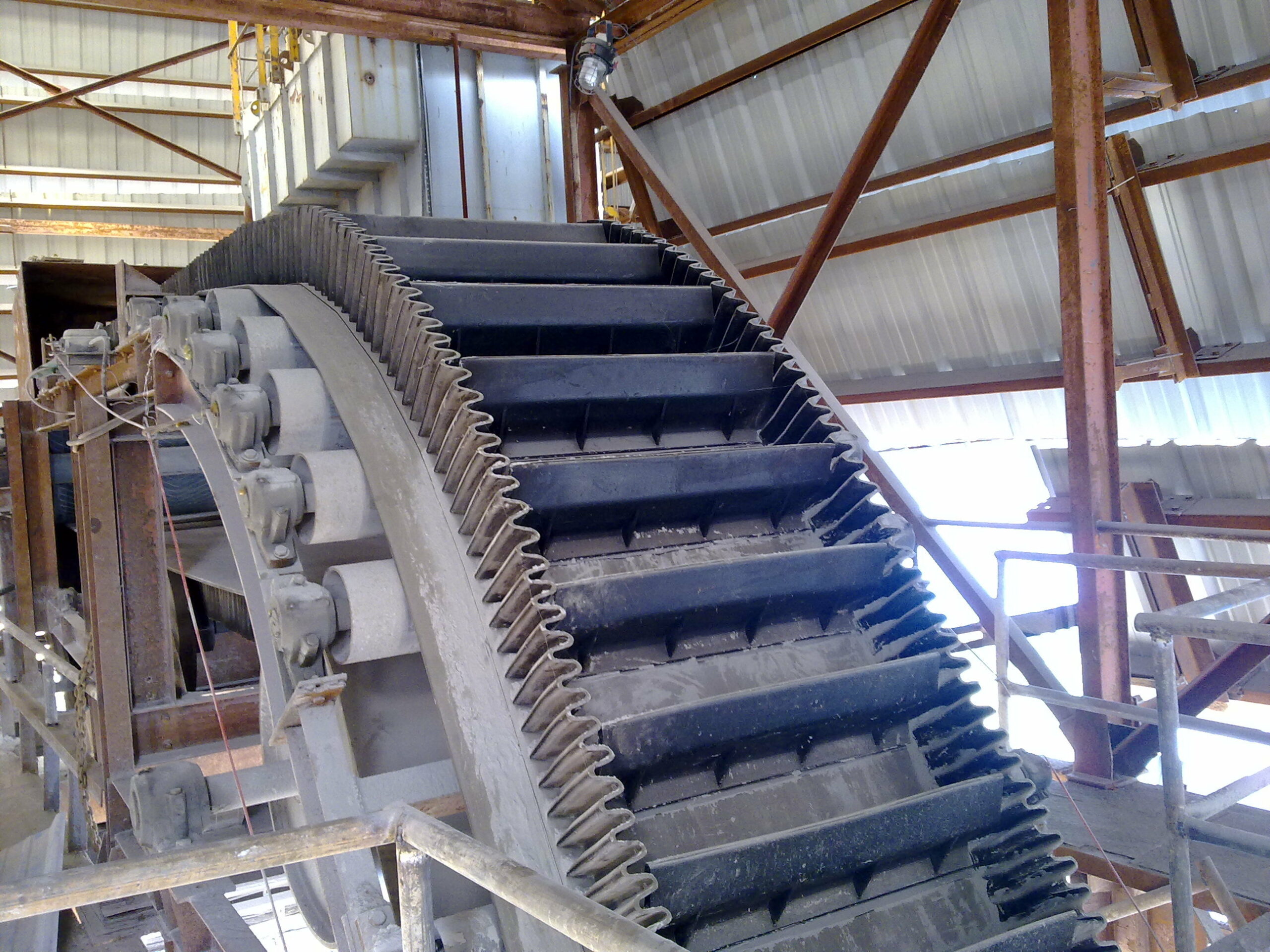 Steep Angle Conveyors