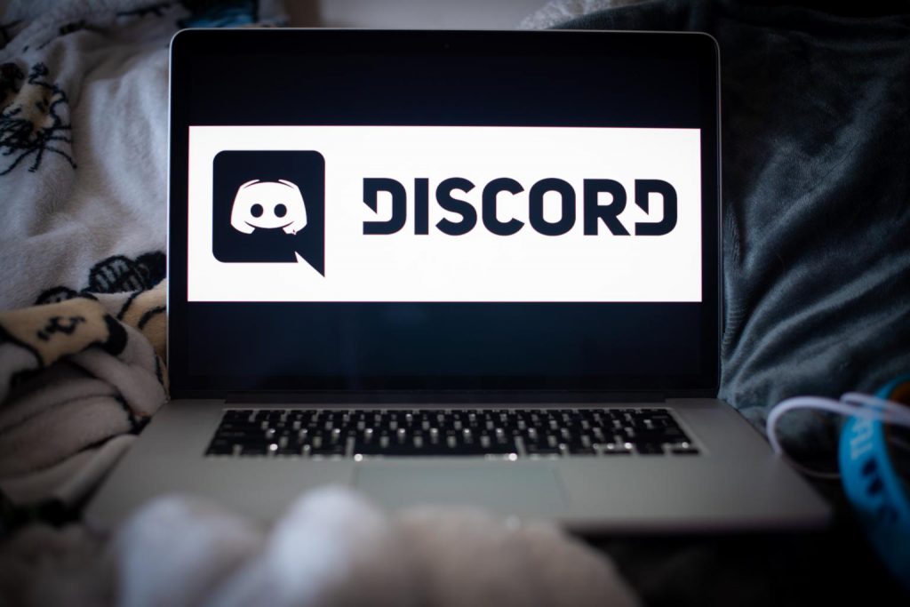 Change Name Colour in Discord