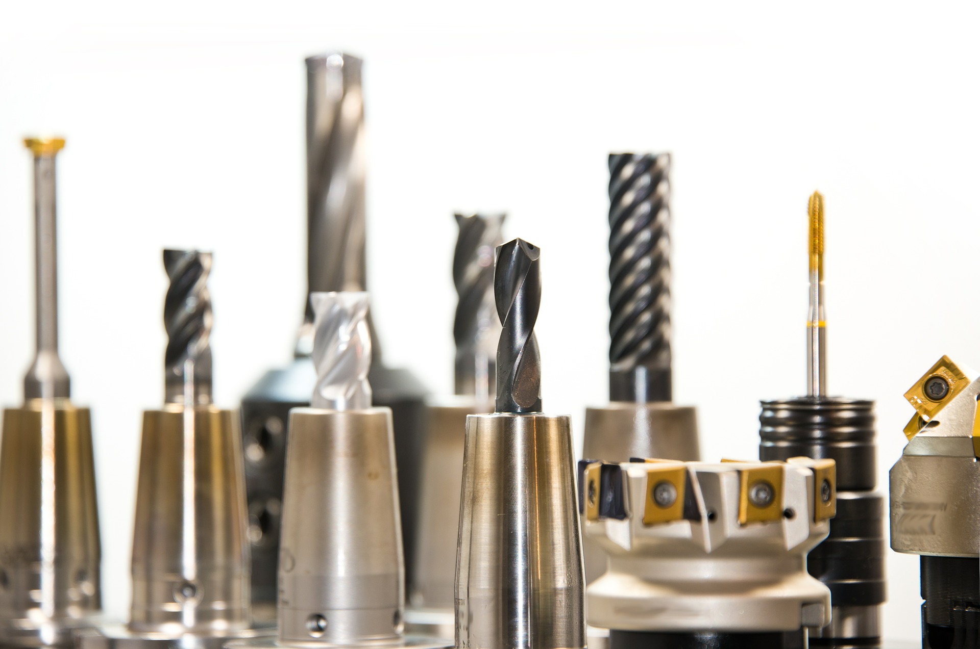 What Are End Mills?
