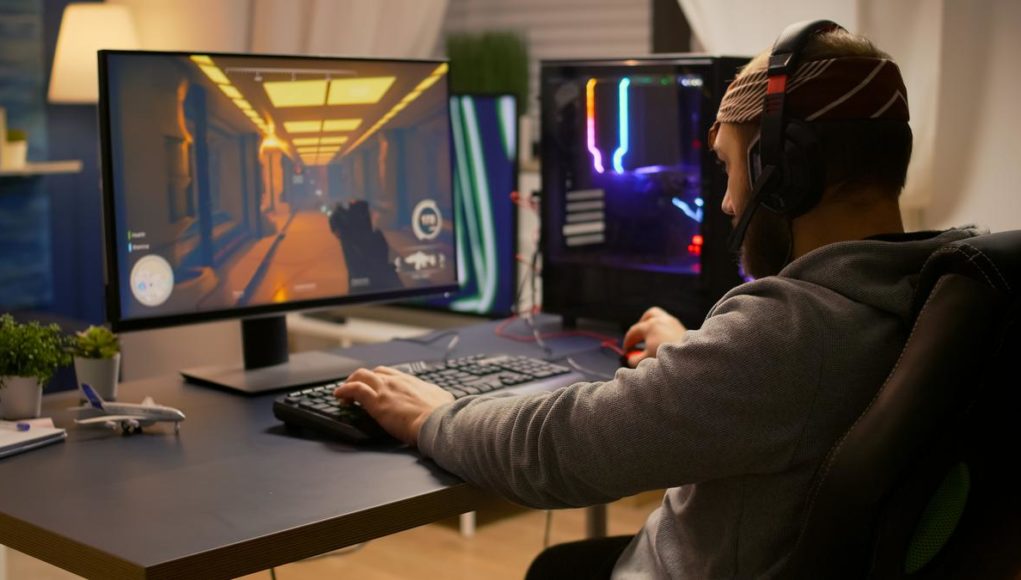 iOS Game Development iOS Game Development