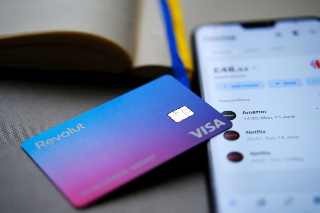 Does Revolut have Advantages over Other Payment Methods in Online Casinos?