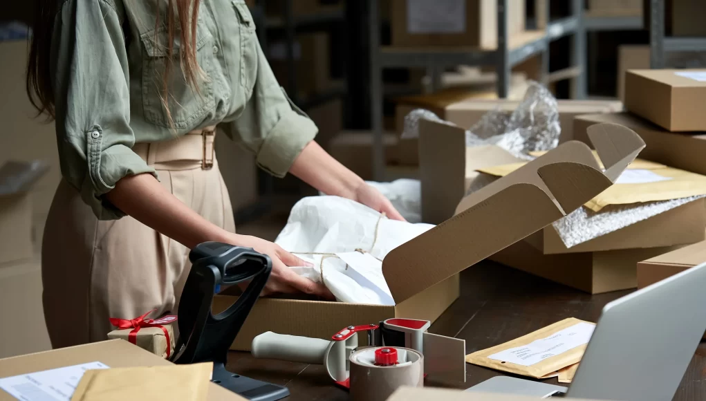 packaging on the experience of cosmetics packaging on the experience of cosmetics